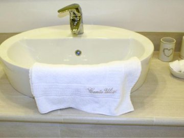 Sardinie - Alle kamers van deze B&B zijn in landelijke stijl (8)